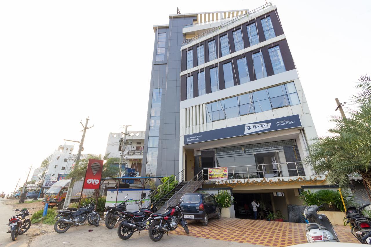 Oyo 7627 Royal Plaza Ξενοδοχείο Χιντεραμπάντ Εξωτερικό φωτογραφία