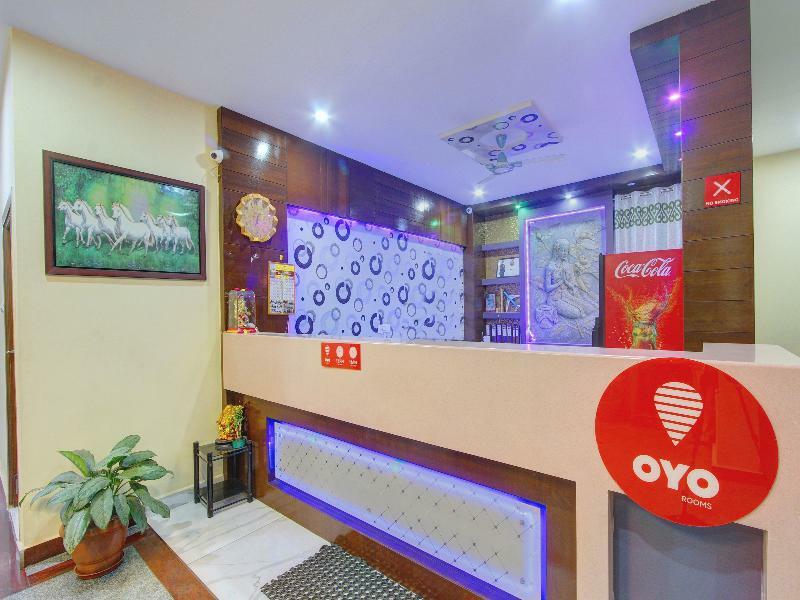 Oyo 7627 Royal Plaza Ξενοδοχείο Χιντεραμπάντ Εξωτερικό φωτογραφία
